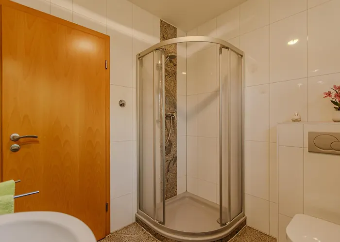 Naturidyll In Seenaehe - Habichtnest